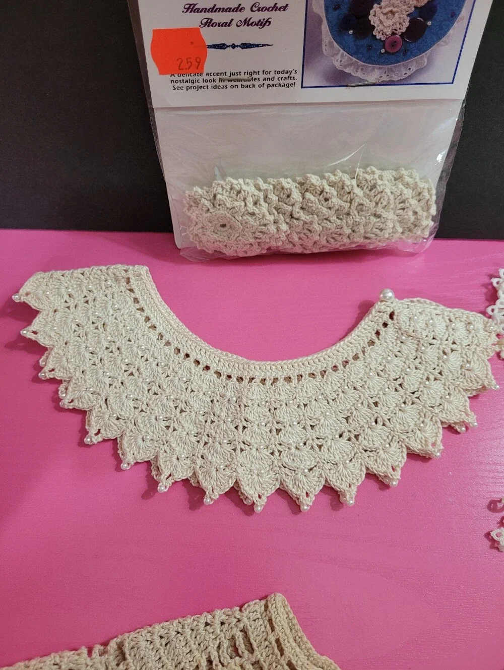 Bundle Of Crochet Items Collars And Tatted Lace See Description (1580)